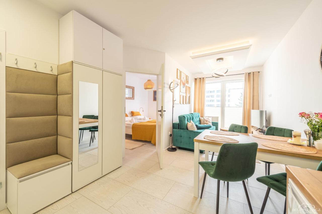 Horyzont Apartamenty - Kapitanski Mostek- Blisko Portu- Sniadania Kołobrzeg Exterior foto