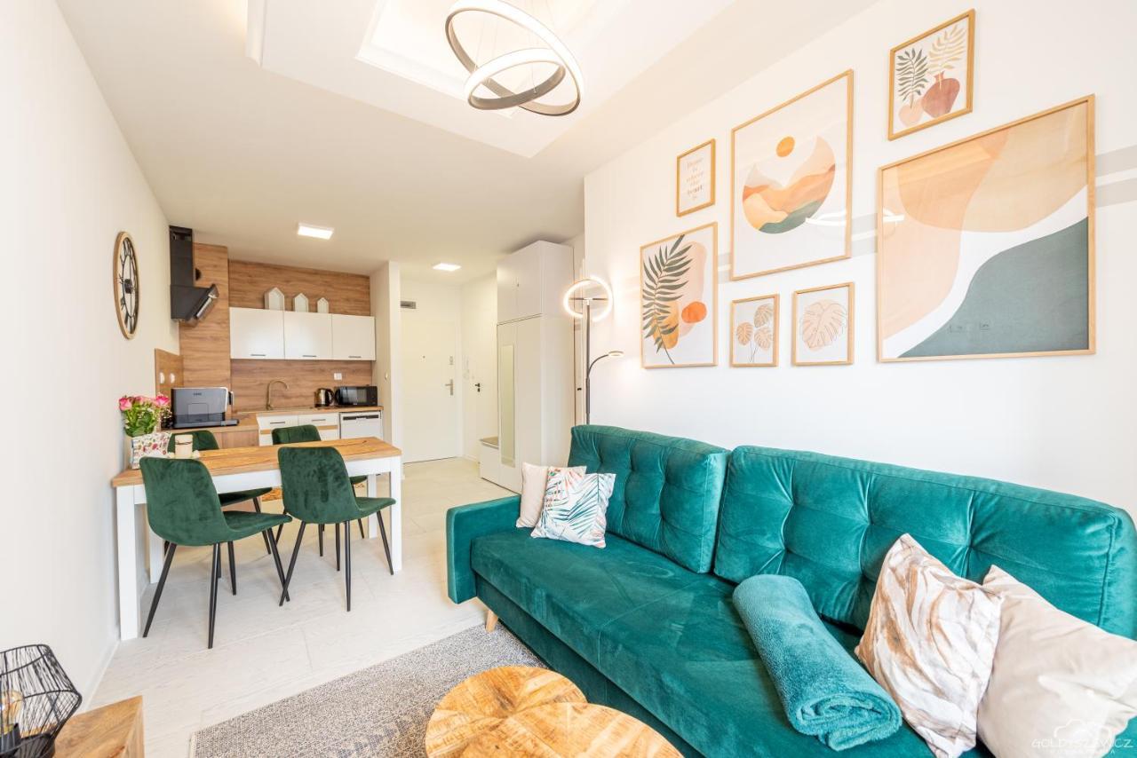 Horyzont Apartamenty - Kapitanski Mostek- Blisko Portu- Sniadania Kołobrzeg Exterior foto
