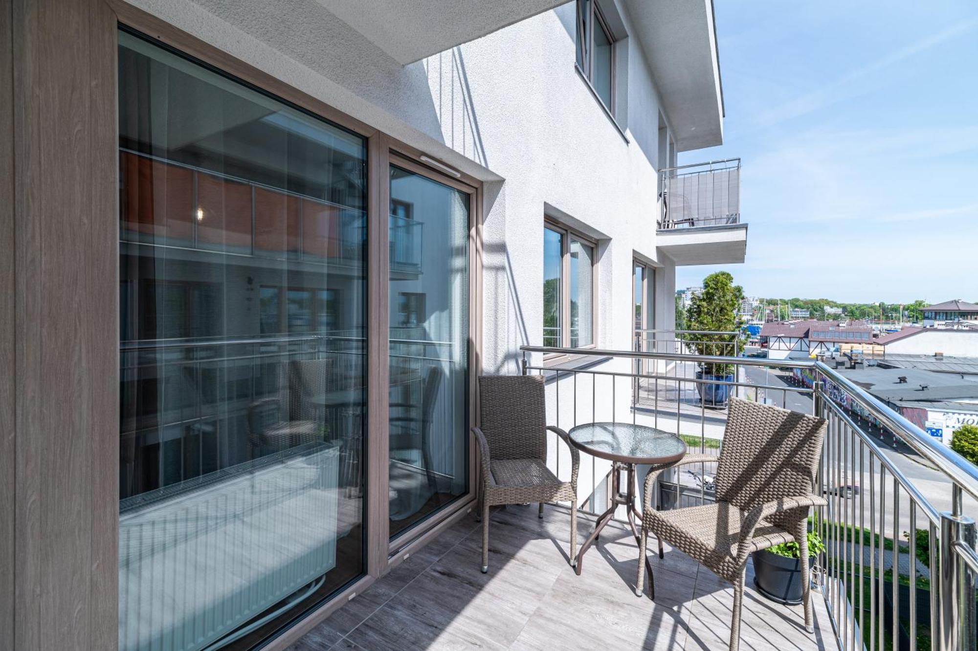 Horyzont Apartamenty - Kapitanski Mostek- Blisko Portu- Sniadania Kołobrzeg Exterior foto